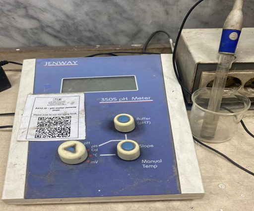 " pH meter  "