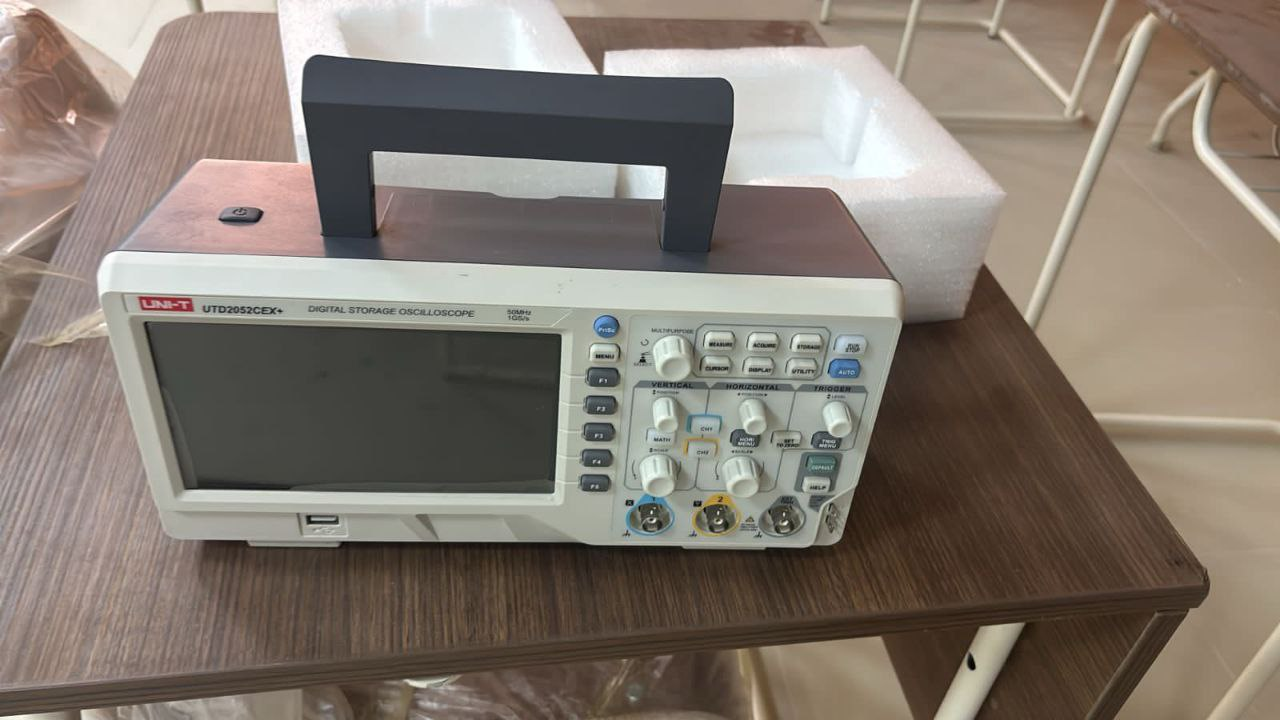Digital Multimeter/Function Generator