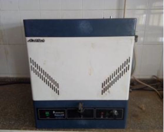 Metallic Water distiller 