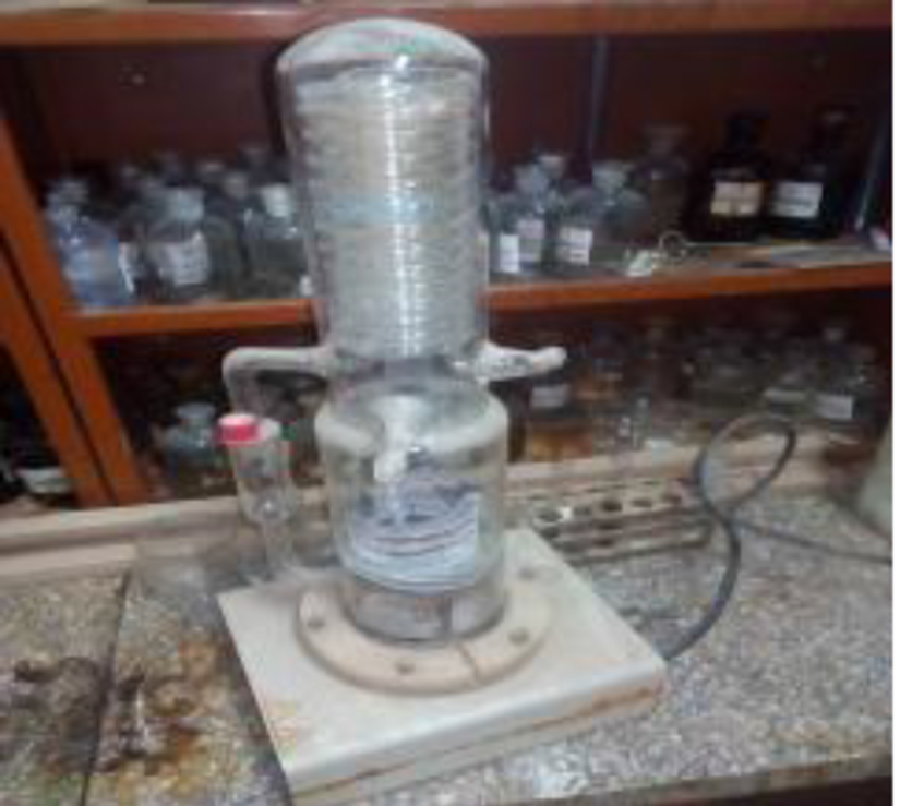 Glass Water distiller
