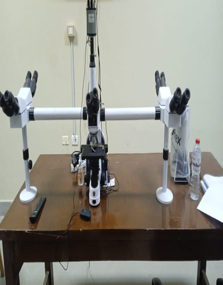Microscope with 5 Objectives – SCOPE