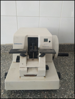 Microtome