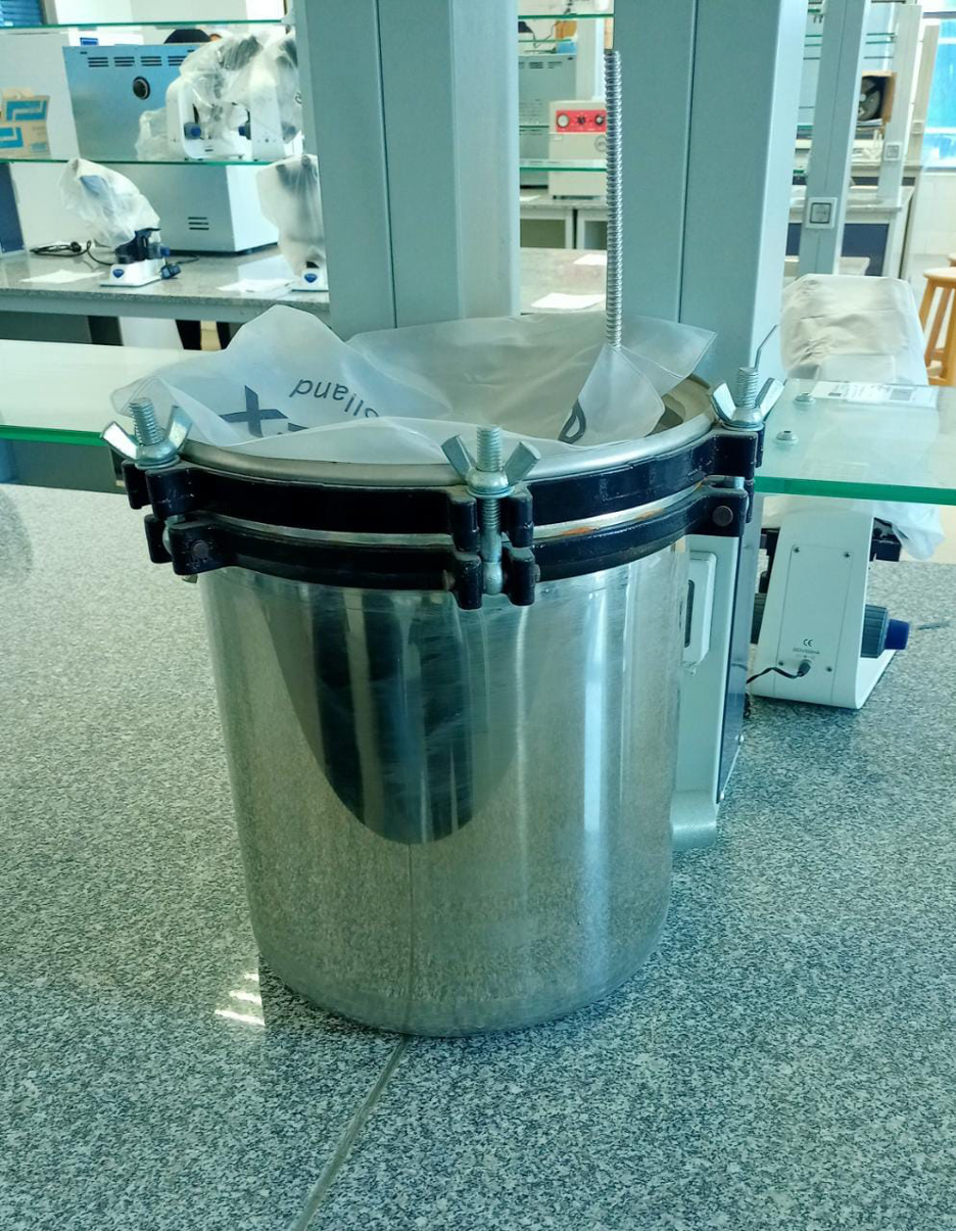 Autoclave