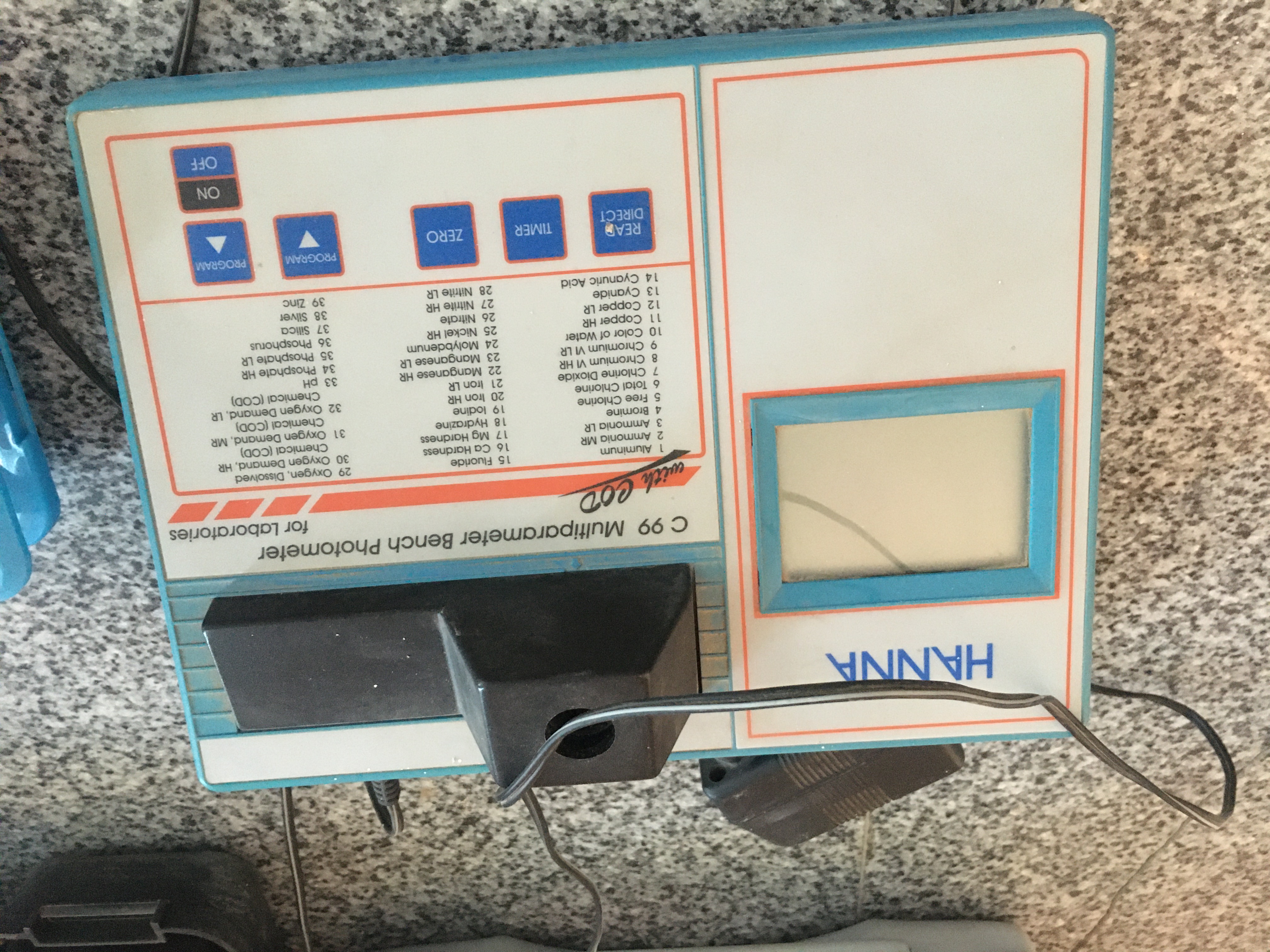 C99 Multiparameter bench photometer