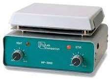 Hot plate with magnetic stirrer