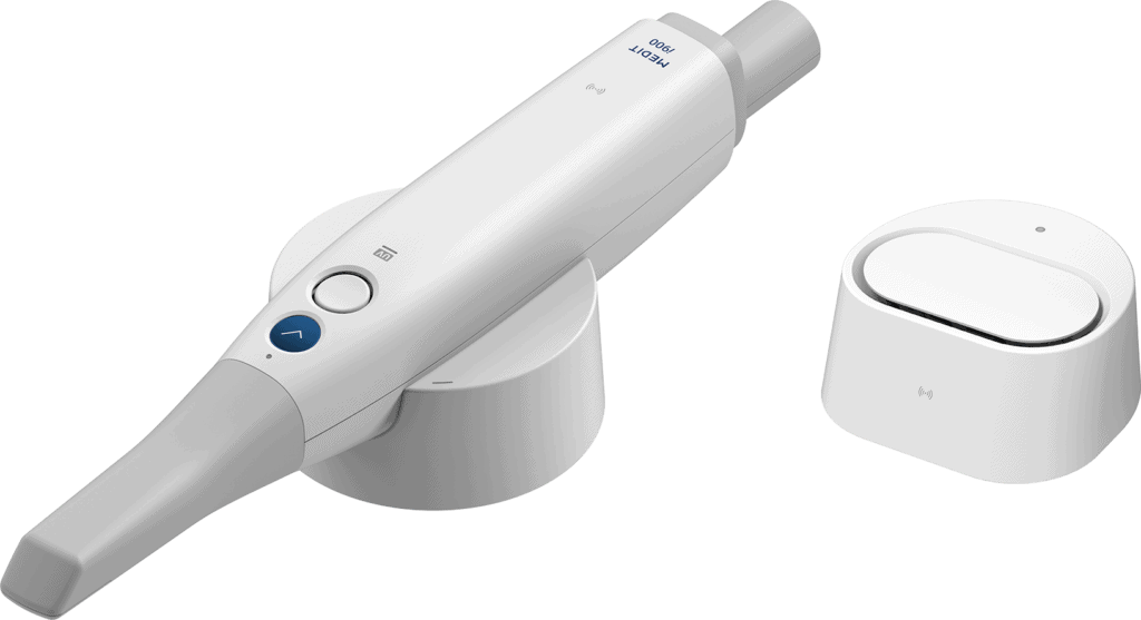 Medit I700 intraoral scanner