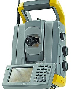 Total station