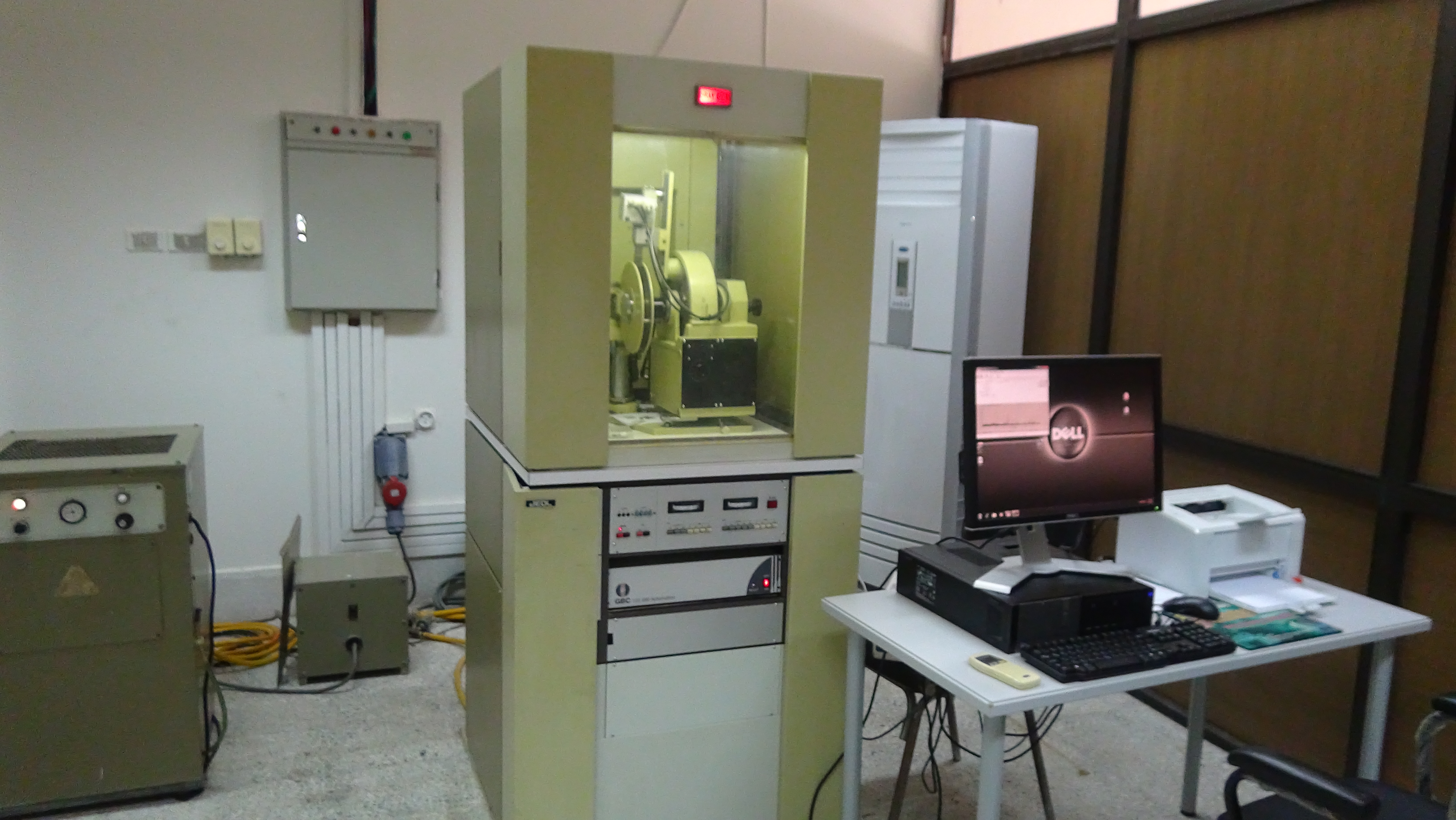 X-ray diffraction (XRD)