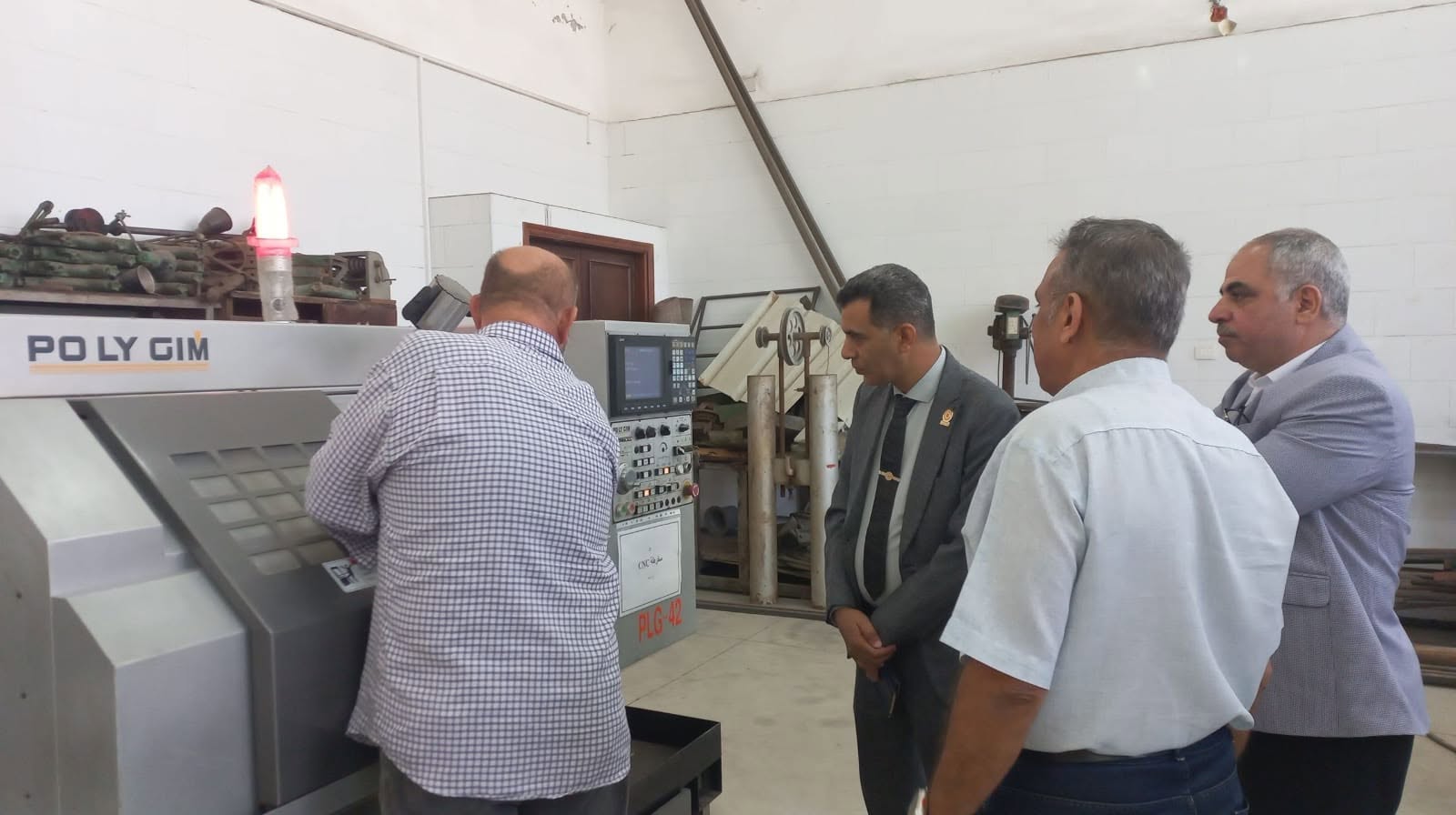 Director of the National Bank for Laboratories and Scientific Equipment at the Supreme Council of Universities Inspects Port Said University to Enhance the Scientific Research Ecosystem